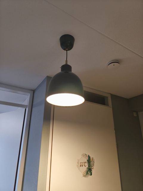 Verlichting ophangen
